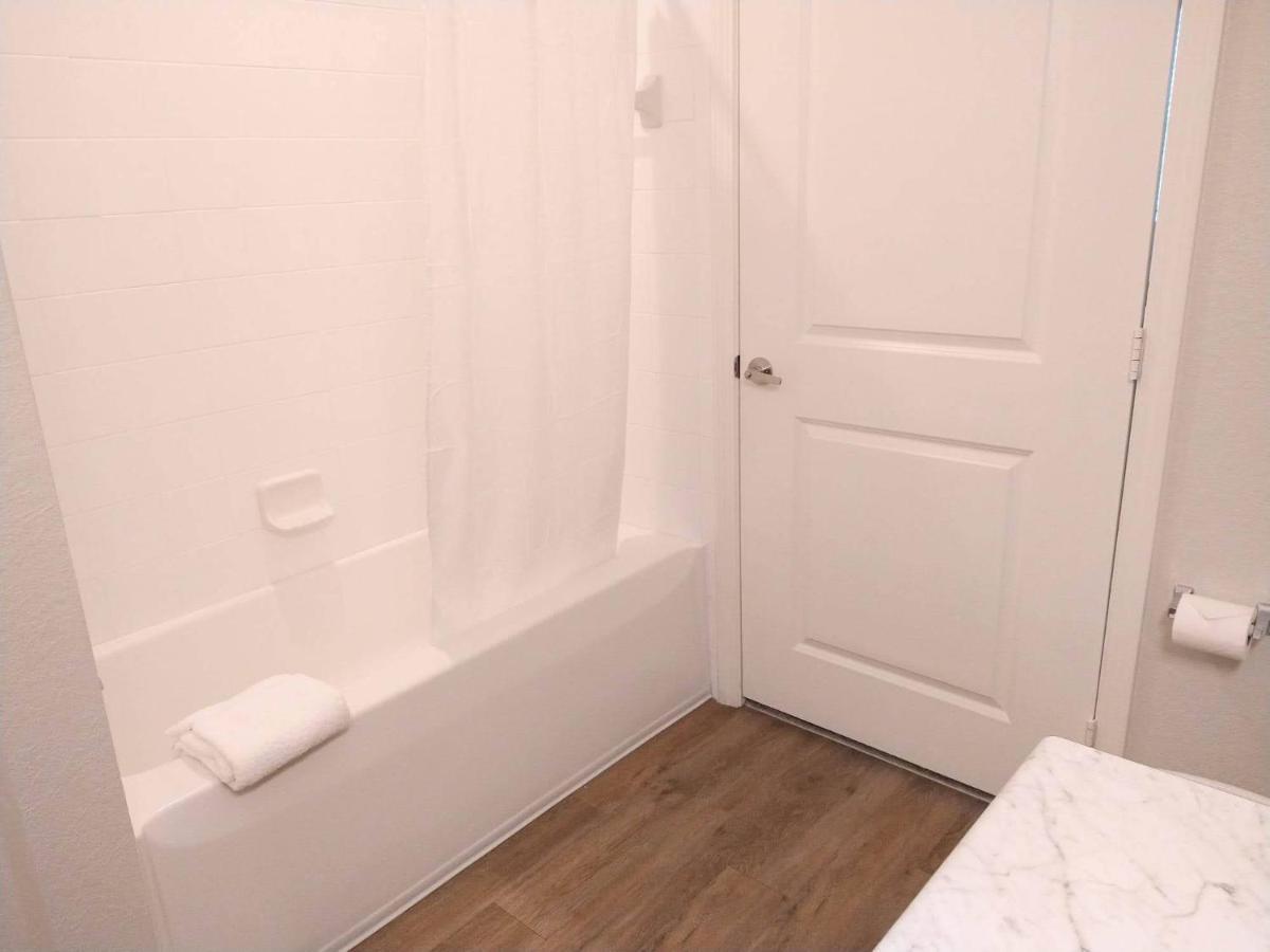 Appartamento One Key Lux Apt - Lpga Speedway Airport Beach Daytona Beach Esterno foto